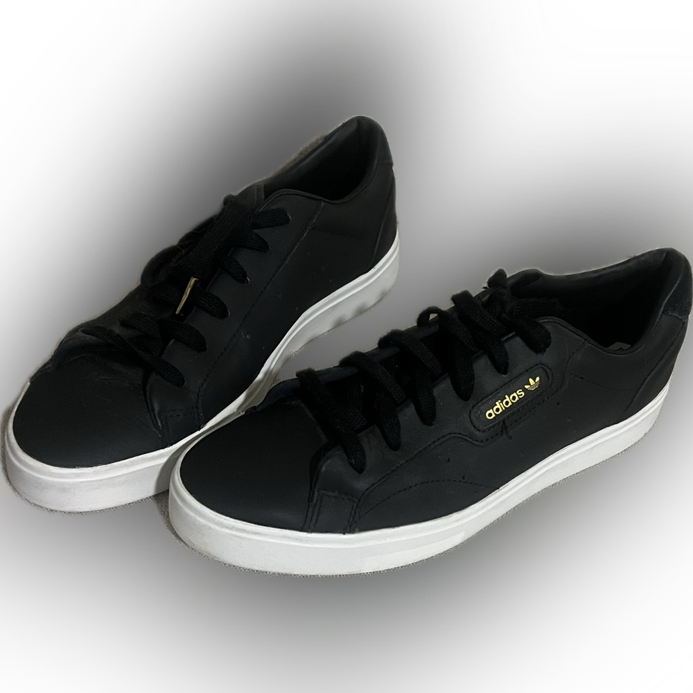 Adidas low top leather, black, women’s 9.5